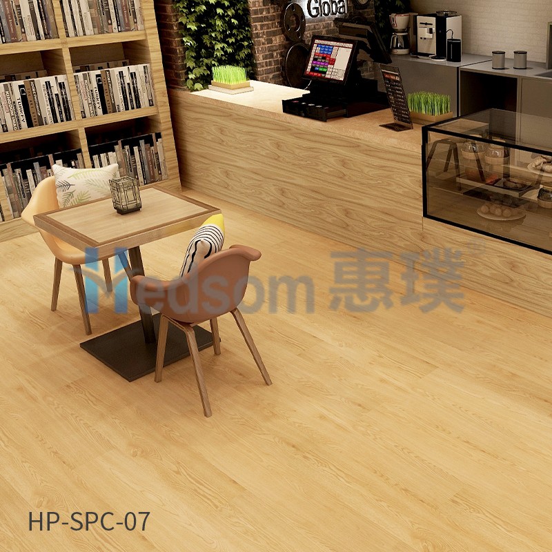 HP-SPC-07 惠璞石塑鎖扣地板安裝效果
